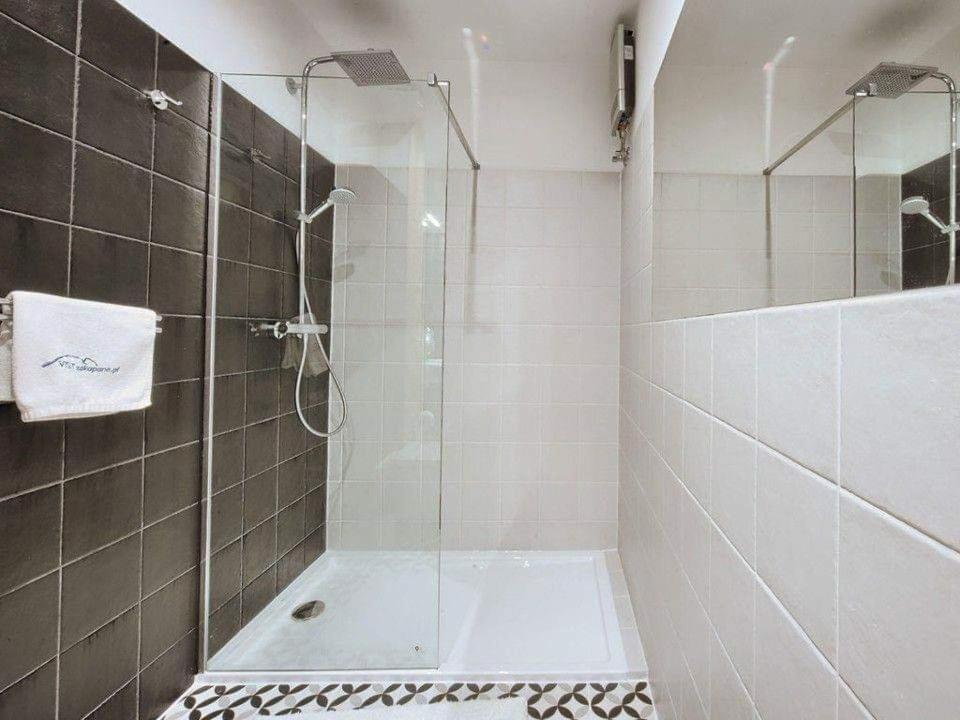 Bialy Mis Sauna & Jacuzzi Apartment Zakopane