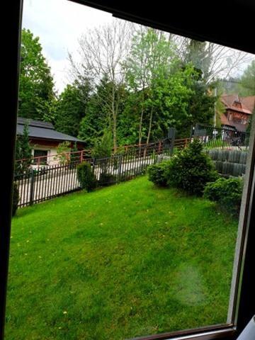 Bialy Mis Sauna & Jacuzzi Apartment Zakopane